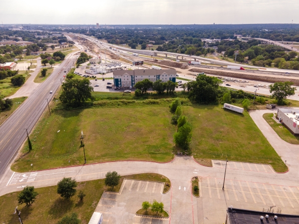 Listing Image #2 - Land for sale at 2.448 Acres I-35 N and Bellmead Drive, Waco TX 76705
