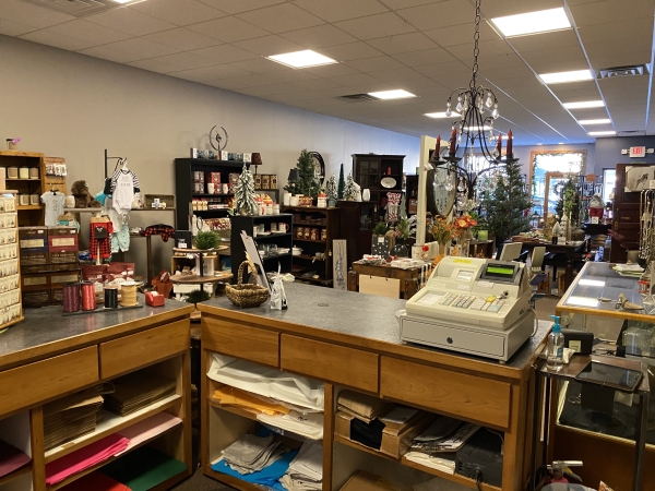 Listing Image #5 - Retail for sale at 208 South Knowles Avenue, New Richmond WI 54017