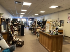 Listing Image #4 - Retail for sale at 208 South Knowles Avenue, New Richmond WI 54017