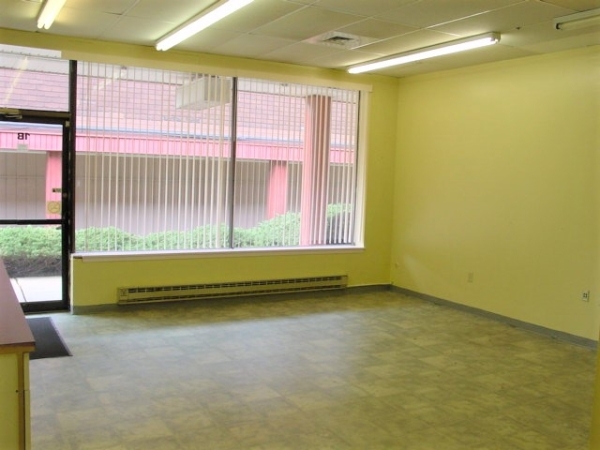 Listing Image #5 - Retail for sale at 621 Beverly Rancocas Rd, Unit 1B, Willingboro NJ 08046