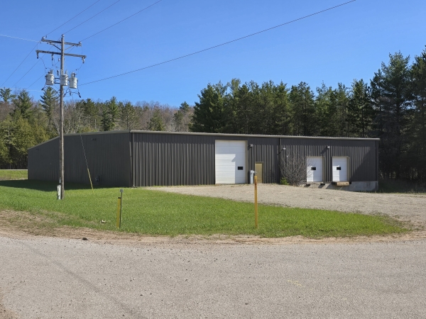 Listing Image #1 - Industrial for sale at W4350 Myner Dr., Vulcan MI 49892