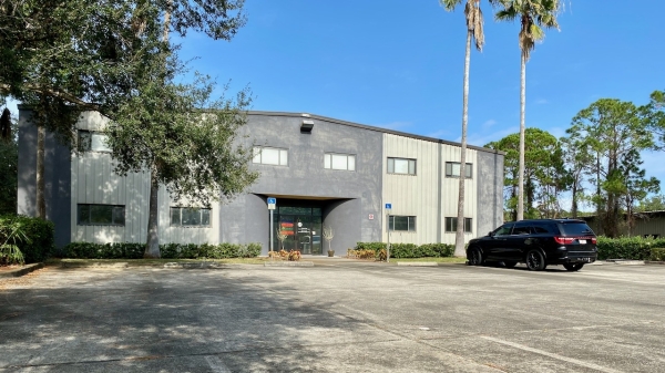 Listing Image #4 - Industrial for sale at 3 Aviator Way, Ormond Beach FL 32174