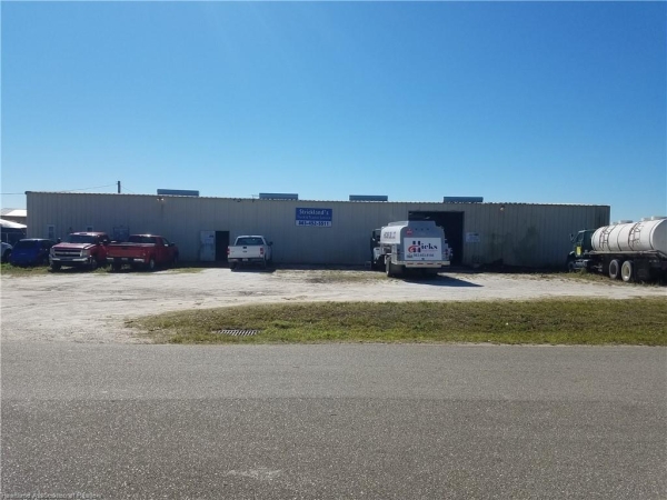 Listing Image #1 - Industrial for sale at 1150 W Montsdeoca Rd, Avon Park FL 33825 Listing Image #1 - Industrial for sale at 1150 W Montsdeoca Rd, Avon Park FL 33825