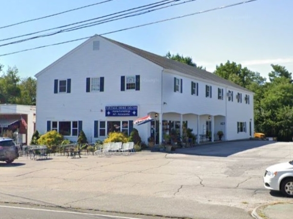 Listing Image #1 - Office for sale at 821 Boston Post Rd, Old Saybrook CT 06475