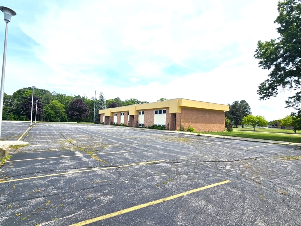 Listing Image #3 - Others for sale at 595 N Center, Saginaw MI 48638