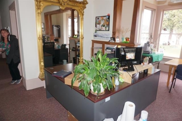 Listing Image #2 - Others for sale at 75 Court Street, Quincy CA 95971
