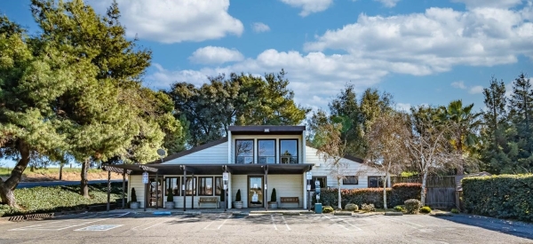 Listing Image #1 - Office for sale at 20 S Stearns Road, Oakdale CA 95361