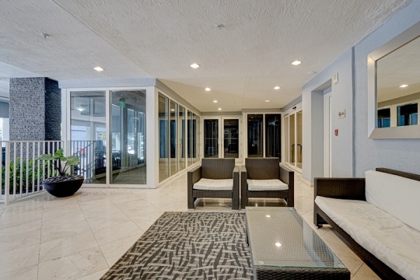 Listing Image #6 - Retail for sale at 170 SE 14th Street, CU-2, Miami FL 33131