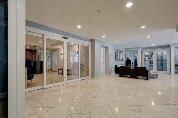 Listing Image #8 - Retail for sale at 170 SE 14th Street, CU-2, Miami FL 33131