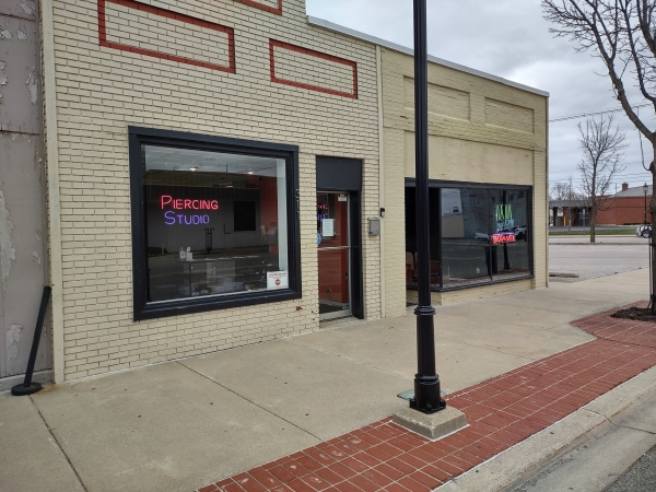 Listing Image #1 - Retail for sale at 311 E Midland, Bay City MI 48706