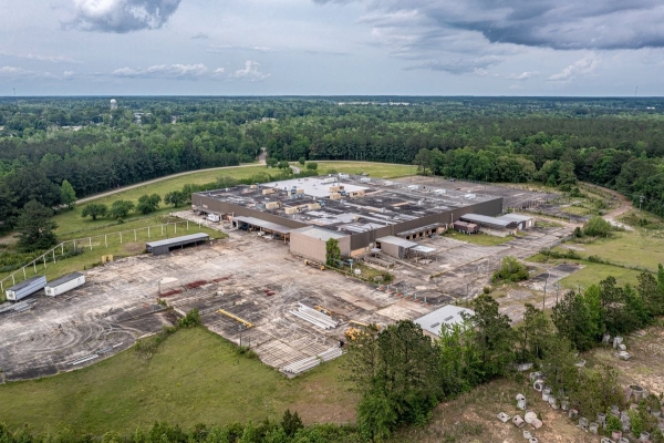 Listing Image #3 - Industrial for sale at 100 Industrial Parkway Rd, Lumberton MS 39455