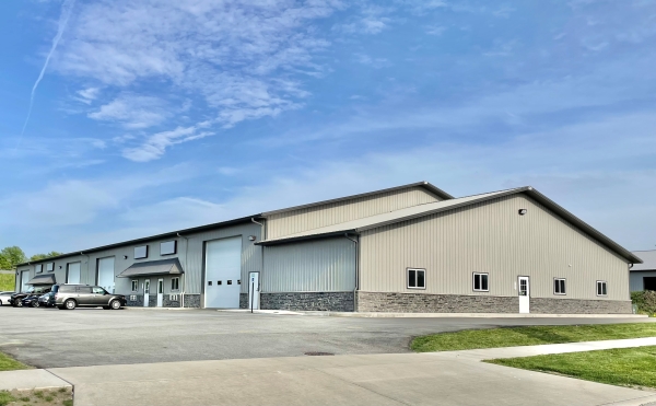 Listing Image #1 - Industrial for sale at 8203 Taney Place, Merrillville IN 46410