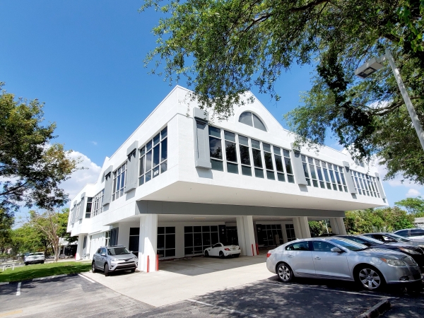 Listing Image #2 - Office for sale at 8050 N University Dr #101-102, Tamarac FL 33321 Listing Image #2 - Office for sale at 8050 N University Dr #101-102, Tamarac FL 33321