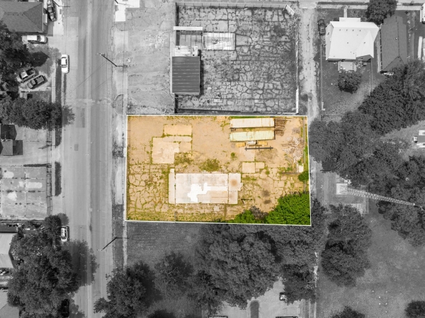 Listing Image #1 - Land for sale at 1213 & 1217 Clay Ave, Waco TX 76706