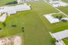Listing Image #3 - Land for sale at Riley Industrial Dr, Moberly MO 65270