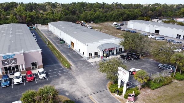 Listing Image #1 - Industrial for sale at 12570 Metro Pkwy., Fort Myers FL 33966