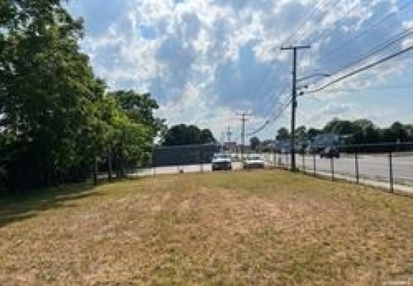 Listing Image #3 - Others for sale at 1460 Montauk Highway, East Patchogue NY 11772