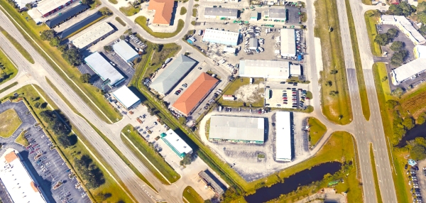 Listing Image #2 - Industrial for sale at 1242 Market Cir, Port Charlotte FL 33953 Listing Image #2 - Industrial for sale at 1242 Market Cir, Port Charlotte FL 33953