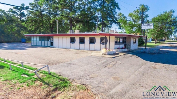 Listing Image #2 - Industrial for sale at 2418 S HENDERSON BLVD., Kilgore TX 75662