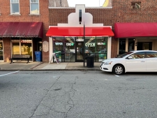 Listing Image #2 - Retail for sale at 136 S 3rd Street, Smithfield NC 27577