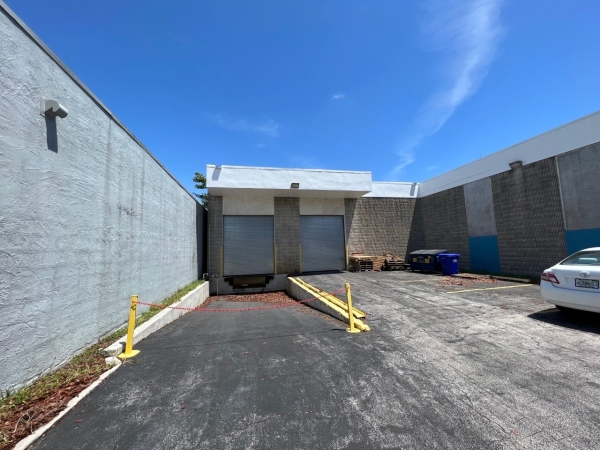 Listing Image #3 - Industrial for sale at 215 Southwest 32nd Street, Fort Lauderdale FL 33315 Listing Image #3 - Industrial for sale at 215 Southwest 32nd Street, Fort Lauderdale FL 33315