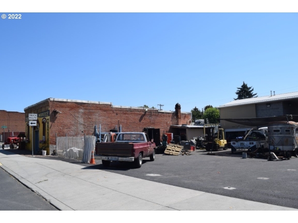 Listing Image #3 - Industrial for sale at 160 E MAIN ST, Athena OR 97813