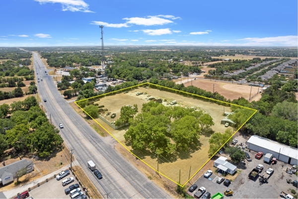 Listing Image #2 - Land for sale at 711 S Robinson Dr, Robinson TX 76706