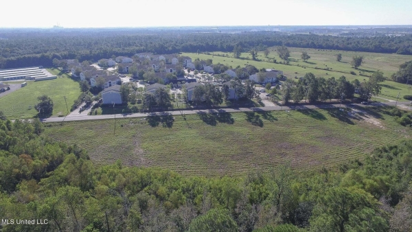 Listing Image #2 - Land for sale at Lot 4 Three Rivers Road, Gulfport MS 39503
