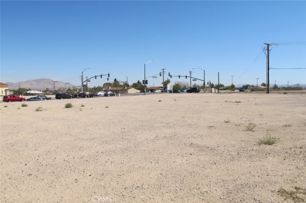 Listing Image #2 - Land for sale at 0 Mojave Drive, Victorville CA 92394