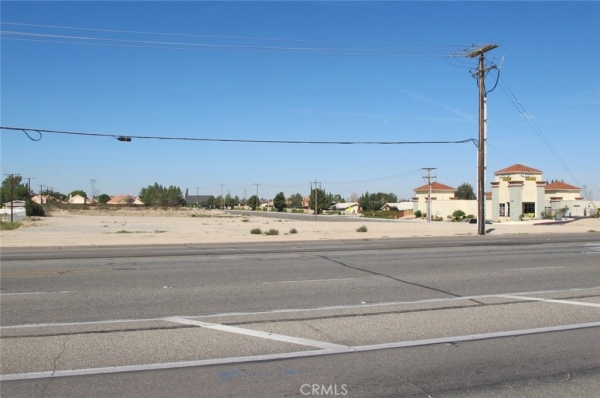 Listing Image #3 - Land for sale at 0 Mojave Drive, Victorville CA 92394