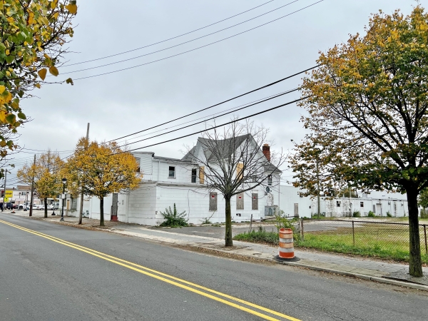 Listing Image #1 - Office for sale at 172 N Main St, Pleasantville NJ 08232