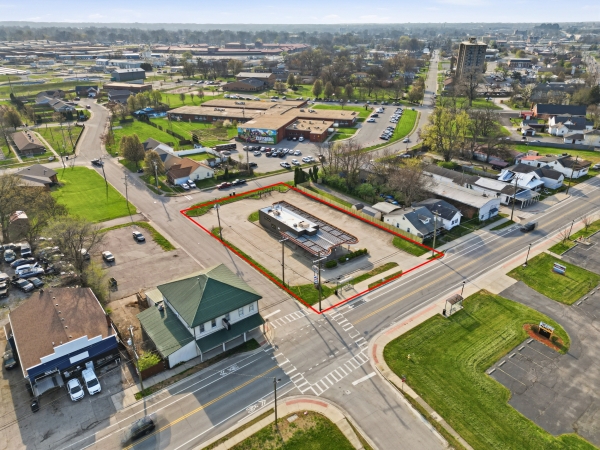 Listing Image #2 - Multi-Use for sale at 1626 Spring Street, Jeffersonville IN 47130