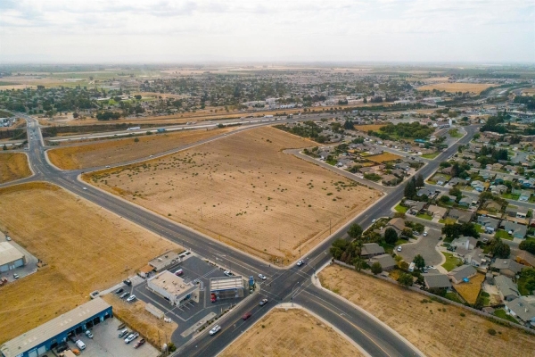 Listing Image #3 - Land for sale at 8 Hammatt Avenue, Livingston CA 95334