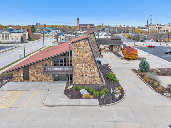 Listing Image #1 - Office for sale at 201 N Monroe Avenue, Green Bay WI 54301 Listing Image #1 - Office for sale at 201 N Monroe Avenue, Green Bay WI 54301