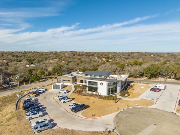 Listing Image #2 - Office for sale at 117 Burnett Court, Woodway TX 76712