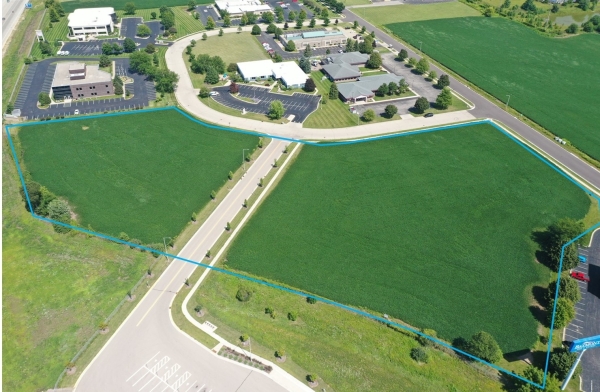 Listing Image #1 - Land for sale at 530 Midland Rd, Janesville WI 53546