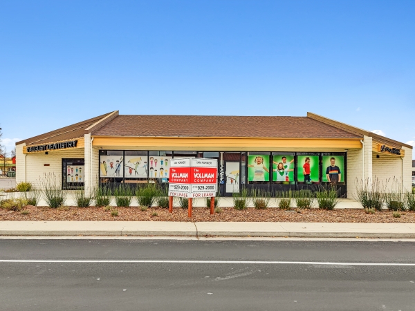 Listing Image #1 - Retail for sale at 1701 Santa Clara Drive, Roseville CA 95661