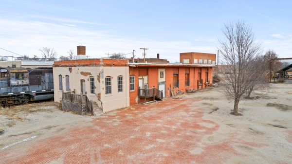 Listing Image #9 - Multi-Use for sale at 1 Elm Street, Chillicothe MO 64601