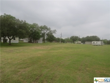 Listing Image #2 - Others for sale at 237 State Highway 72 Highway, Yorktown TX 78164