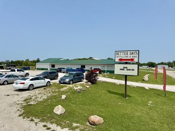 Listing Image #2 - Retail for sale at 8 Hodge St, Tilton IL 61833