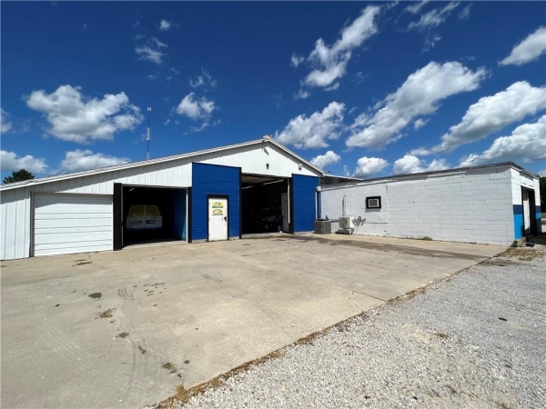 Listing Image #2 - Others for sale at 6519 US Highway 45, Watson IL 62473