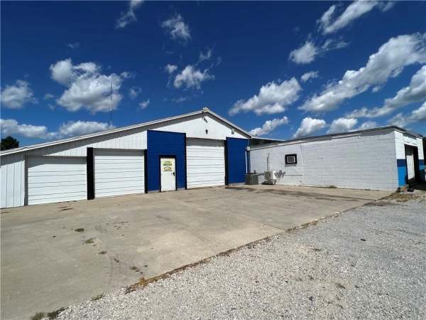 Listing Image #3 - Others for sale at 6519 US Highway 45, Watson IL 62473