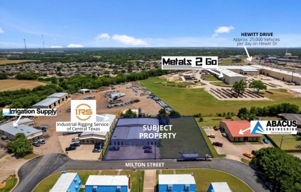 Listing Image #1 - Industrial for sale at 405 & 407 Milton St, Hewitt TX 76643