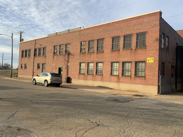 Listing Image #1 - Industrial for sale at 2925 N Market Street, St. Louis MO 63106