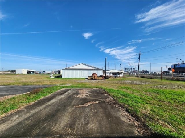 Listing Image #2 - Industrial for sale at 602 Engineers Rd, Belle Chasse LA 70037