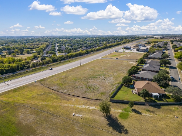 Listing Image #3 - Land for sale at 2.84 Acres Hewitt Dr, Hewitt TX 76643