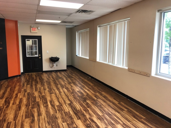 Listing Image #3 - Office for sale at 441 University Avenue West, Saint Paul MN 55103