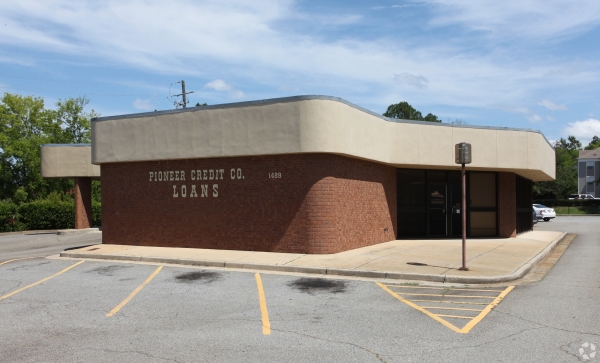 Listing Image #1 - Retail for sale at 1489 Eisenhower Pkwy, Macon GA 31206