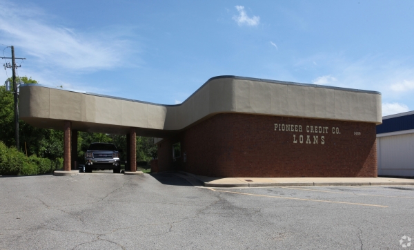 Listing Image #2 - Retail for sale at 1489 Eisenhower Pkwy, Macon GA 31206