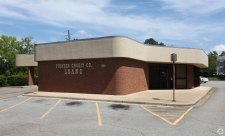 Retail for sale in Macon, GA